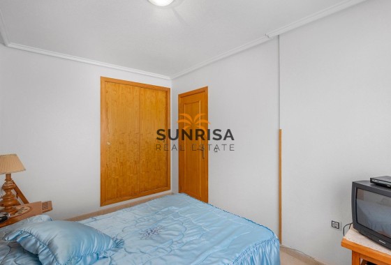 Appartement · Herverkoop - Torrevieja · Playa del Cura · Alicante · Spanje