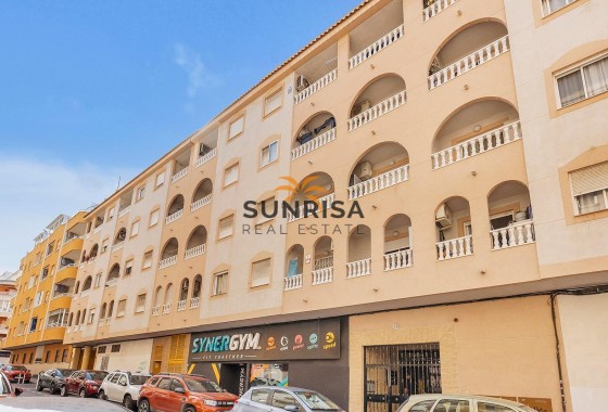Appartement · Herverkoop - Torrevieja · Playa del Cura · Alicante · Spanje