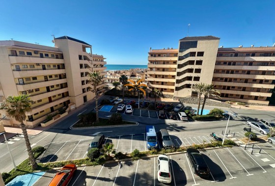 Apartamento · Reventa - Torrevieja · Cabo cervera · Alicante · España