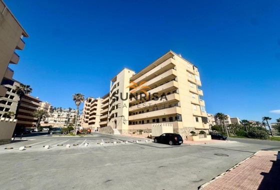 Apartamento · Reventa - Torrevieja · Cabo cervera · Alicante · España