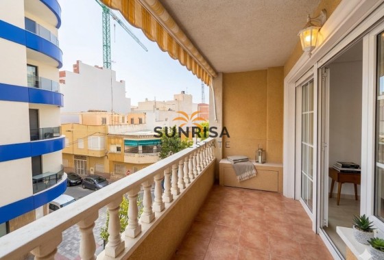 Apartamento · Reventa - Torrevieja · Playa del Cura · Alicante · España