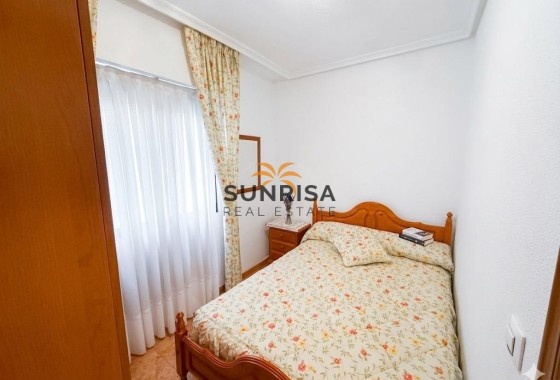 Apartamento · Reventa - Torrevieja · Playa del Cura · Alicante · España