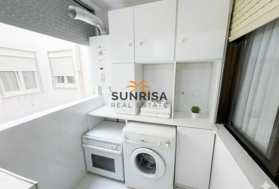 Apartamento · Reventa - Torrevieja · Playa del Cura · Alicante · España