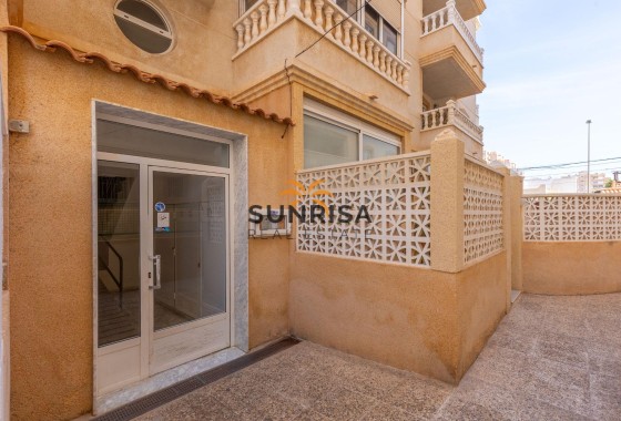 Apartamento · Reventa - Torrevieja · Nueva Torrevieja · Alicante · España