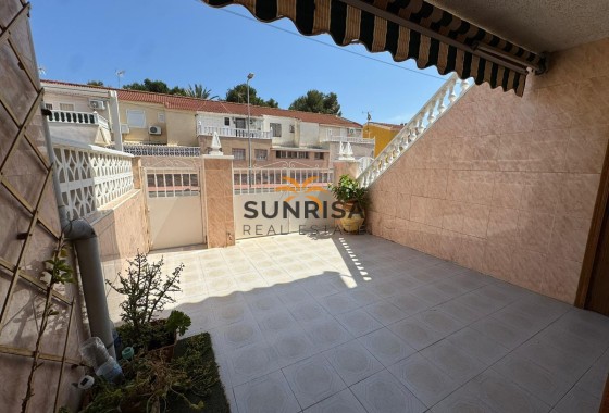Bungalow · Herverkoop - Torrevieja · Playa de los Naufragos · Alicante · Spanje