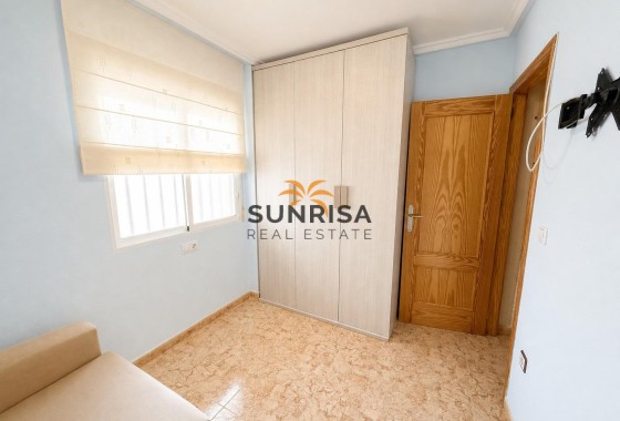 Apartamento · Reventa - Torrevieja · Nueva Torrevieja · Alicante · España