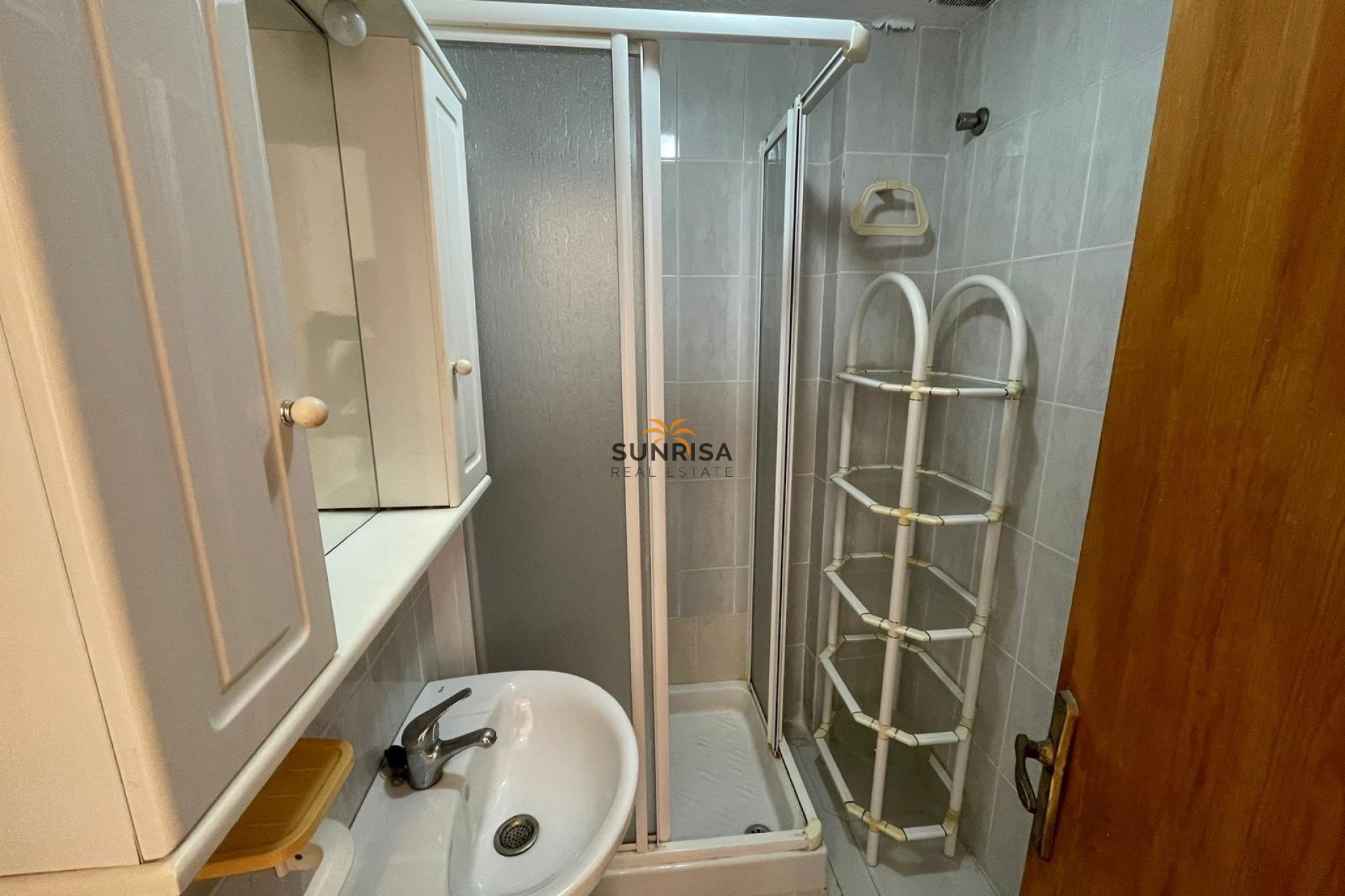 Reventa - Estudio - Torrevieja