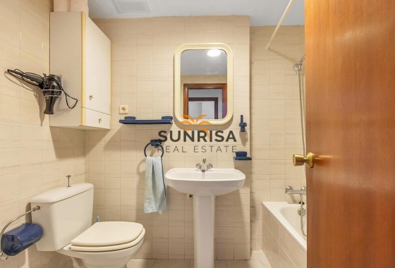 Apartamento · Reventa - Torrevieja · Estacion de autobuses · Alicante · España