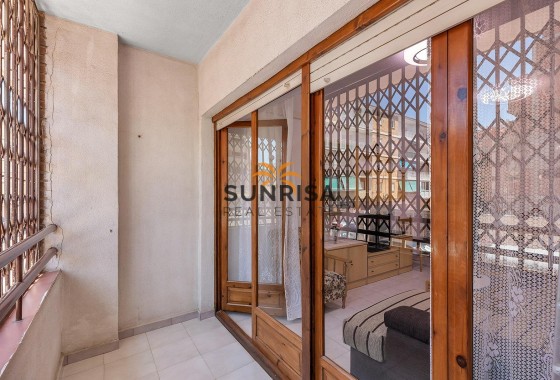 Apartamento · Reventa - Torrevieja · Estacion de autobuses · Alicante · España
