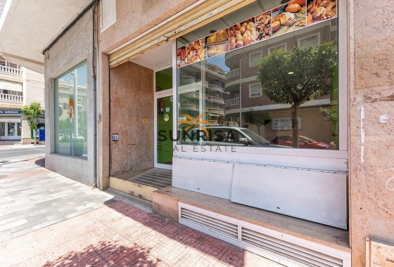 Local comercial · Reventa - Torrevieja · Centro · Alicante · España