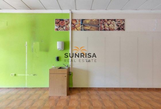 Local comercial · Reventa - Torrevieja · Centro · Alicante · España