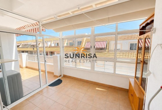 Attique · Revente - Torrevieja · Estacion de autobuses · Alicante · Espagne