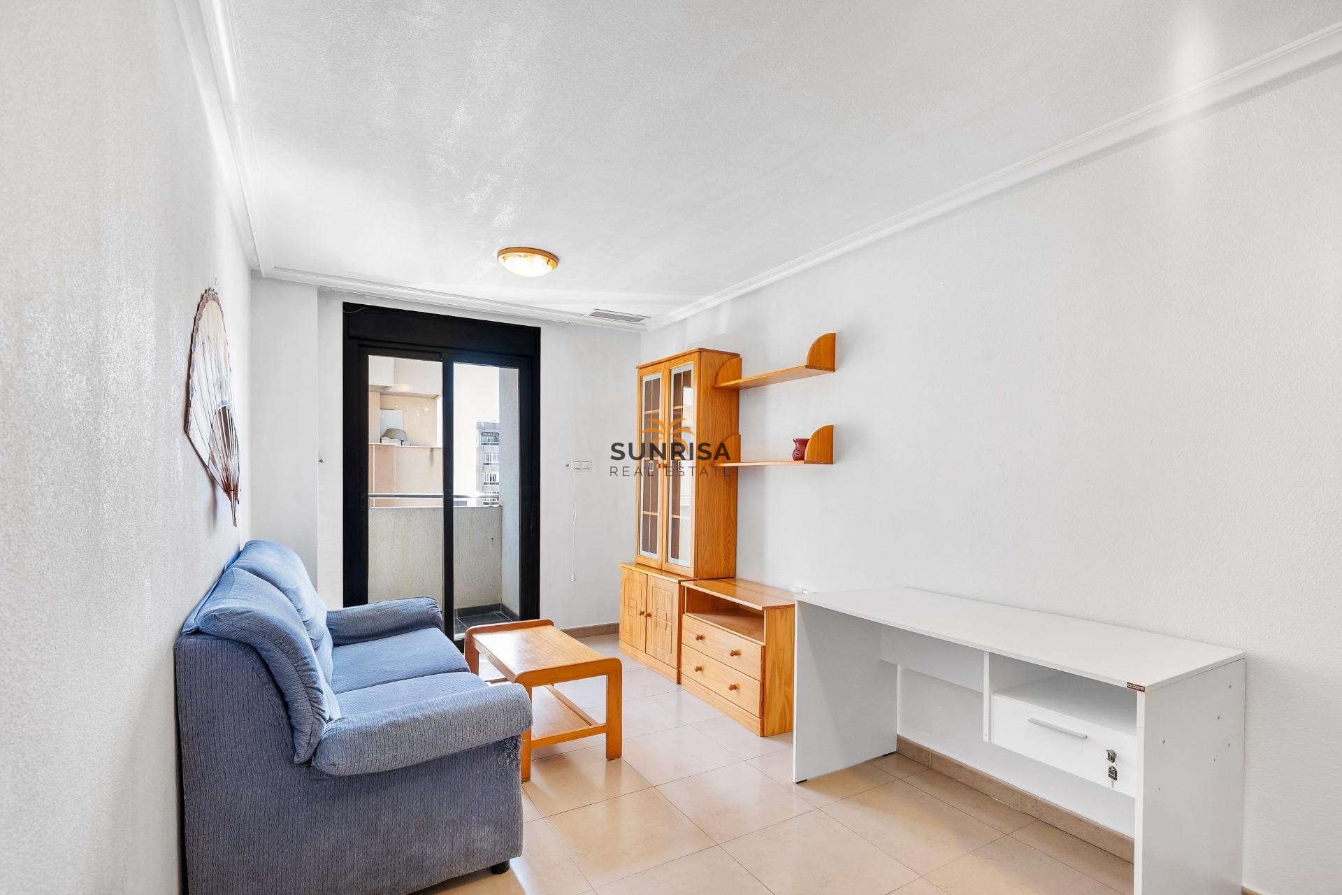 Resale - Apartment - Torrevieja