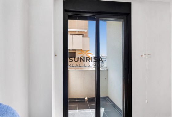 Appartement · Herverkoop - Torrevieja · Alicante · Spanje