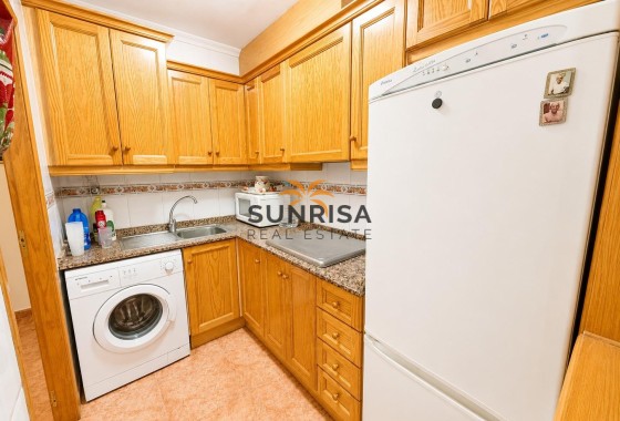 Apartamento · Reventa - Torrevieja · Estacion de autobuses · Alicante · España