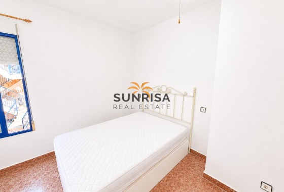 Apartamento · Reventa - Torrevieja · Estacion de autobuses · Alicante · España