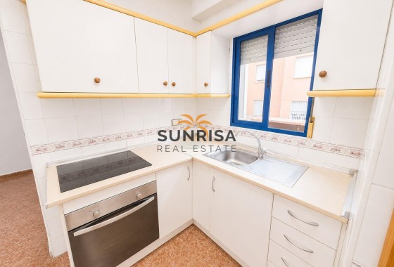 Apartamento · Reventa - Torrevieja · Estacion de autobuses · Alicante · España