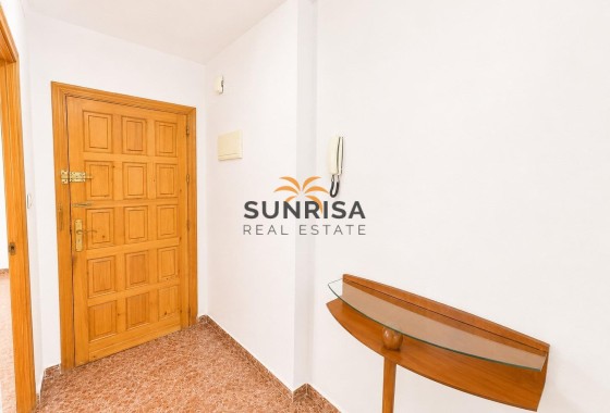 Apartamento · Reventa - Torrevieja · Estacion de autobuses · Alicante · España