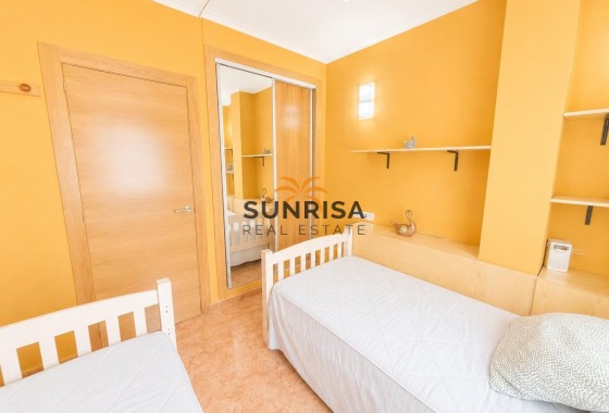 Appartement · Herverkoop - Torrevieja · Estacion de autobuses · Alicante · Spanje