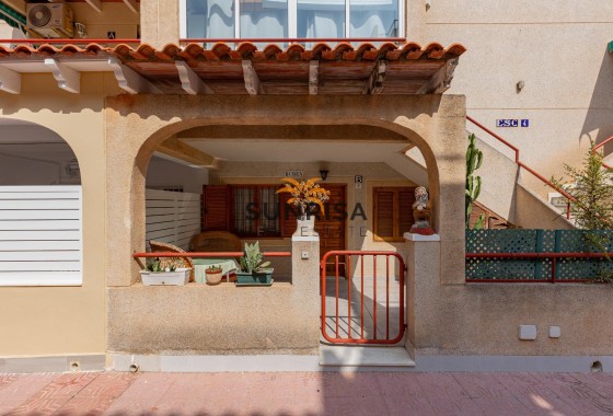 Appartement · Herverkoop - Torrevieja · Acequion · Alicante · Spanje