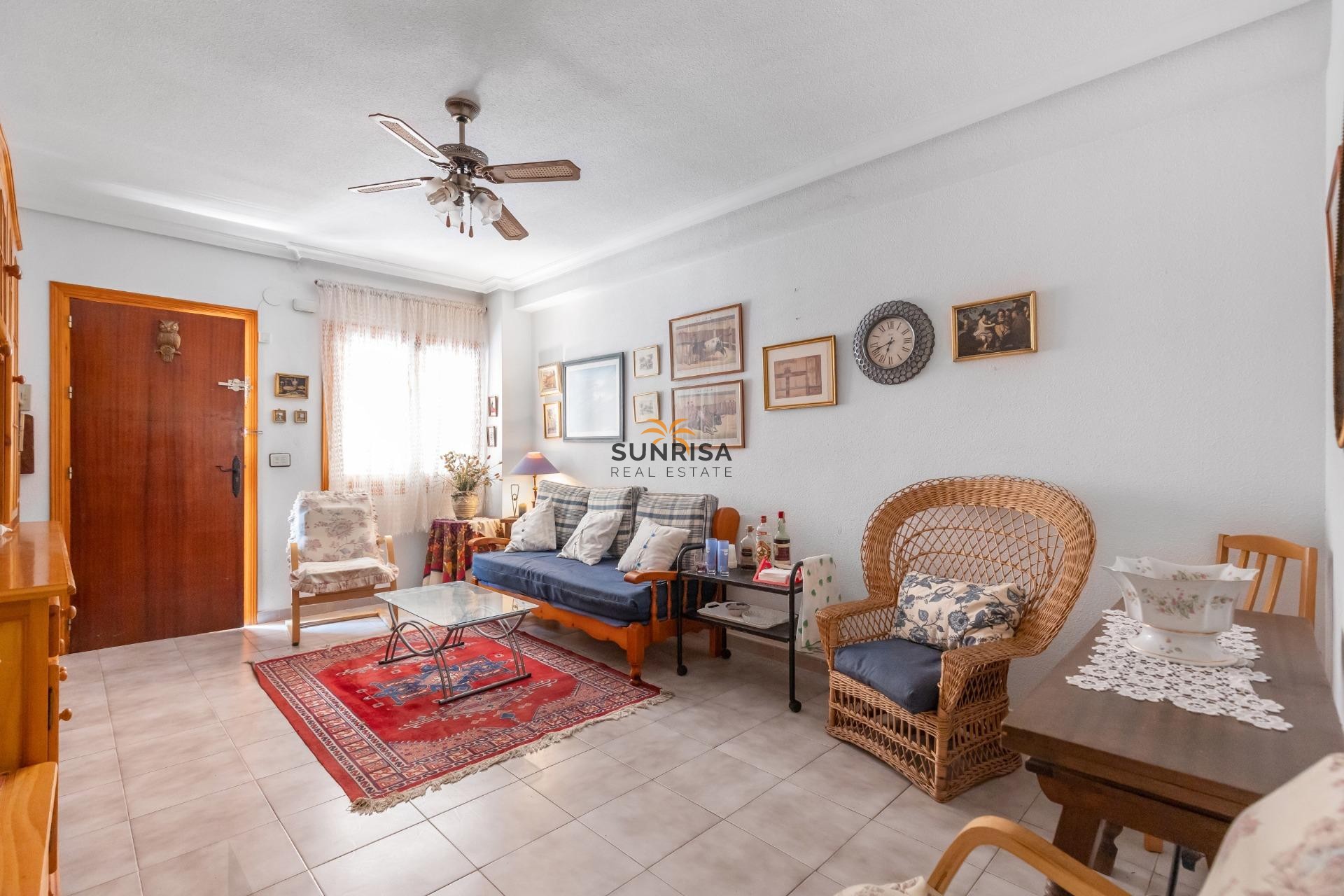 Resale - Apartment - Torrevieja