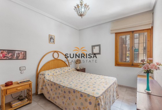 Appartement · Herverkoop - Torrevieja · Acequion · Alicante · Spanje
