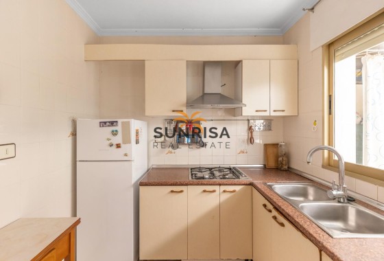 Appartement · Herverkoop - Torrevieja · Acequion · Alicante · Spanje
