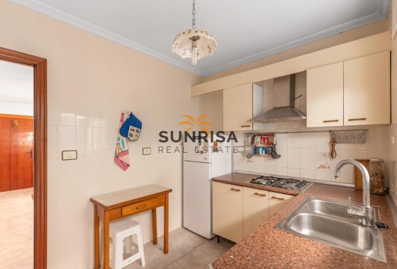 Appartement · Herverkoop - Torrevieja · Acequion · Alicante · Spanje