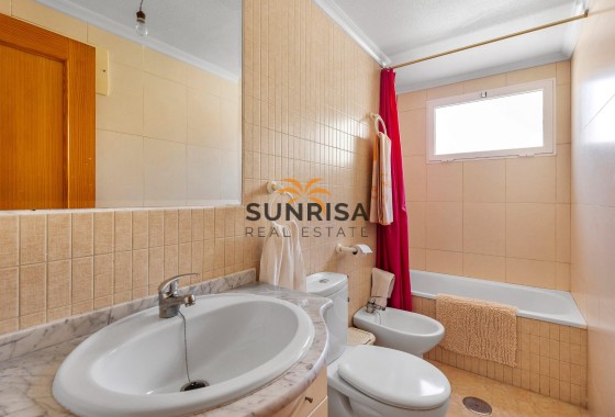 Appartement · Herverkoop - Torrevieja · Nueva Torrevieja · Alicante · Spanje