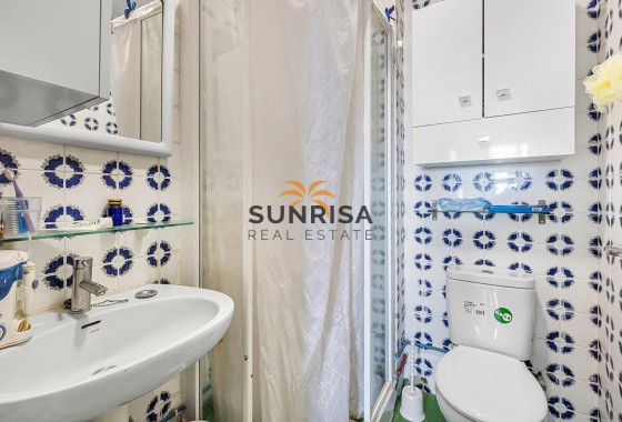 Appartement · Herverkoop - Torrevieja · Acequion · Alicante · Spanje