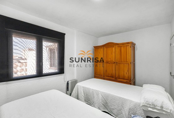 Appartement · Herverkoop - Torrevieja · Acequion · Alicante · Spanje