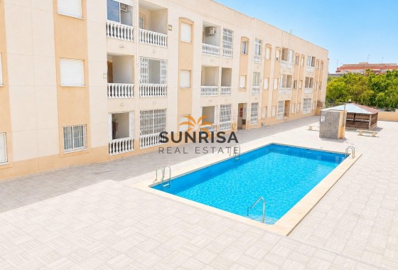 Appartement · Herverkoop - Torrevieja · Estacion de autobuses · Alicante · Spanje