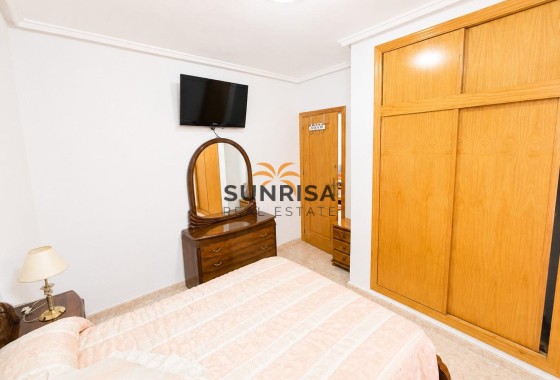 Appartement · Herverkoop - Torrevieja · Estacion de autobuses · Alicante · Spanje
