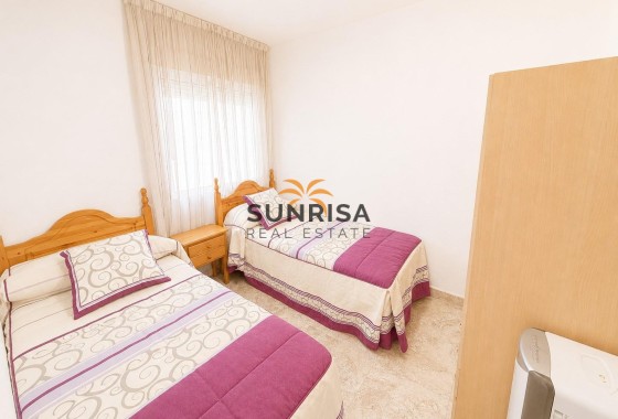 Appartement · Herverkoop - Torrevieja · Playa del Cura · Alicante · Spanje