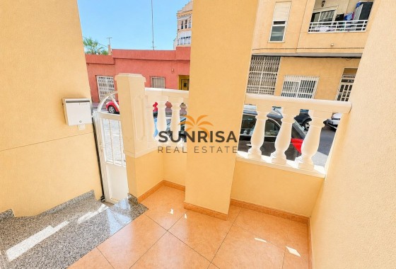 Appartement · Herverkoop - Torrevieja · Habaneras · Alicante · Spanje