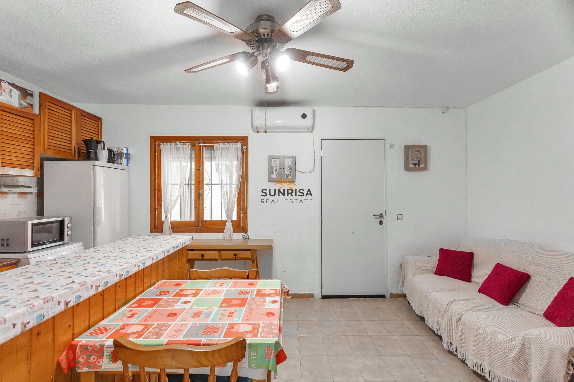 Herverkoop - Bungalow - Torrevieja