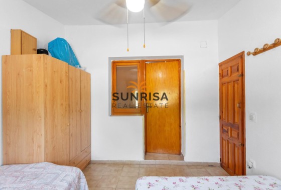Bungalow · Herverkoop - Torrevieja · Playa de los Naufragos · Alicante · Spanje