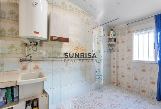 Bungalow · Herverkoop - Torrevieja · Playa de los Naufragos · Alicante · Spanje