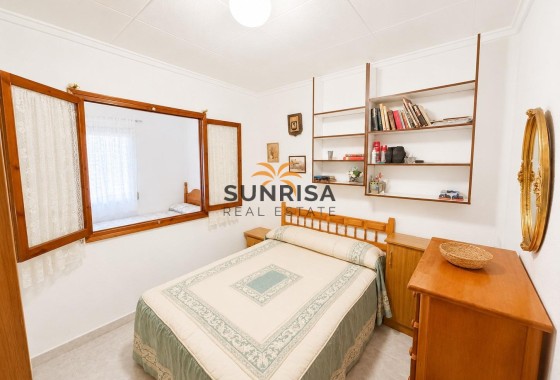 Bungalow · Herverkoop - Torrevieja · La Siesta - El Salado - Torreta · Alicante · Spanje