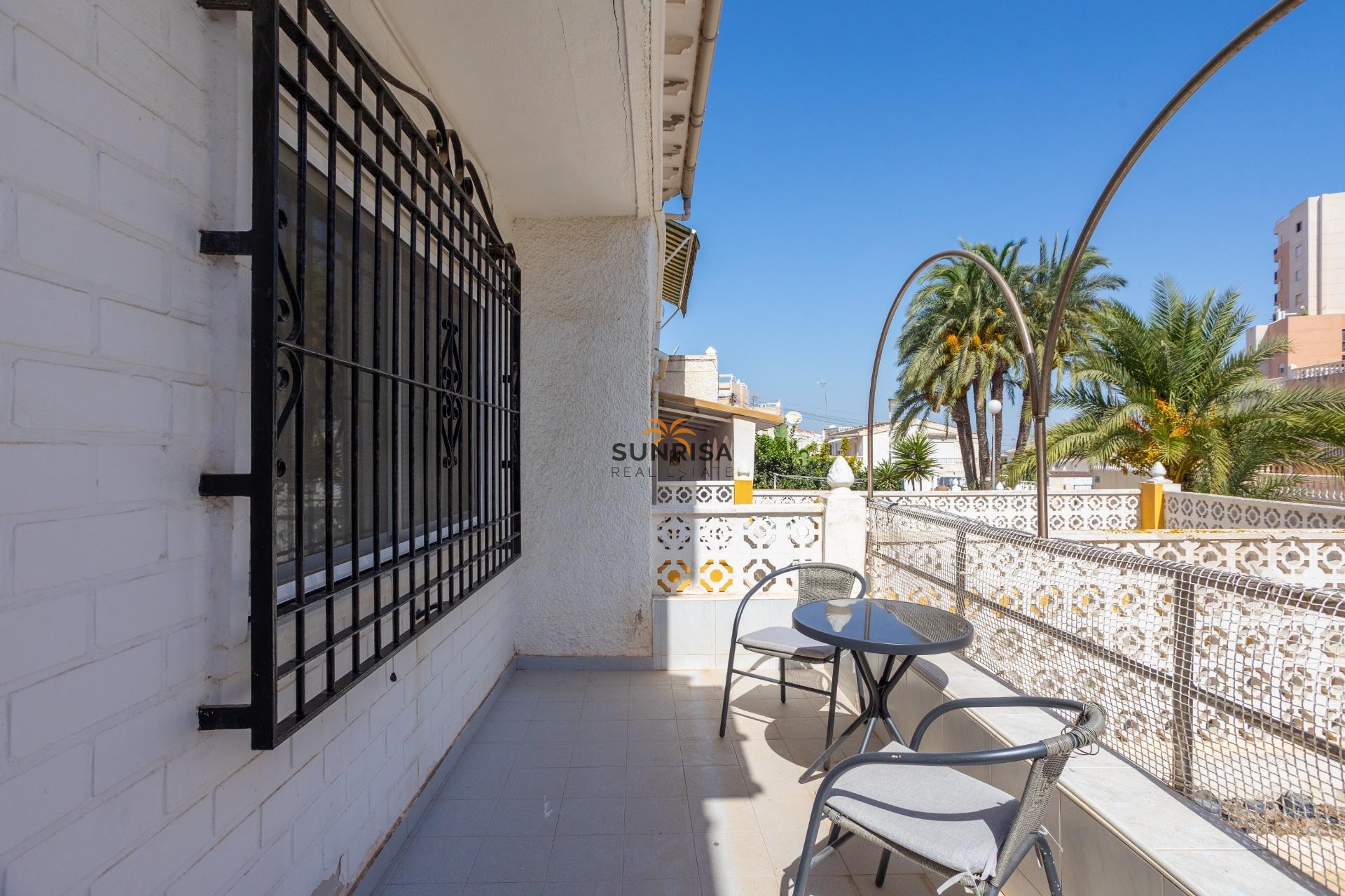 Herverkoop - Bungalow - Torrevieja