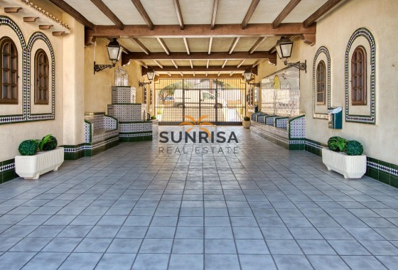 Appartement · Herverkoop - Torrevieja · Torre Del Moro · Alicante · Spanje