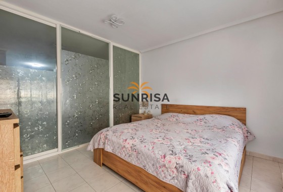 Appartement · Herverkoop - Torrevieja · Centro · Alicante · Spanje