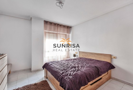 Appartement · Herverkoop - Torrevieja · Centro · Alicante · Spanje