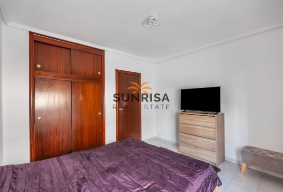 Appartement · Herverkoop - Torrevieja · Centro · Alicante · Spanje