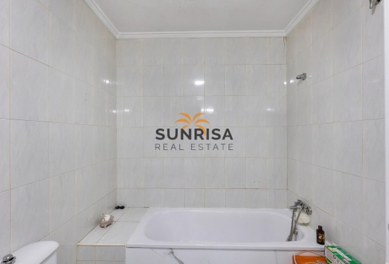 Appartement · Herverkoop - Torrevieja · Centro · Alicante · Spanje