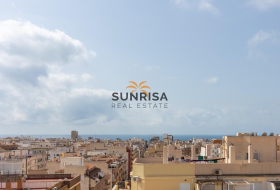 Appartement · Herverkoop - Torrevieja · Centro · Alicante · Spanje