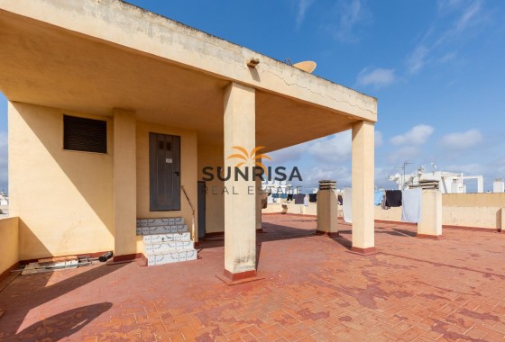 Appartement · Herverkoop - Torrevieja · Centro · Alicante · Spanje