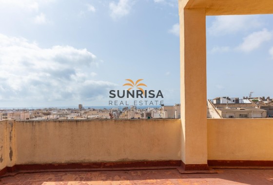 Appartement · Herverkoop - Torrevieja · Centro · Alicante · Spanje