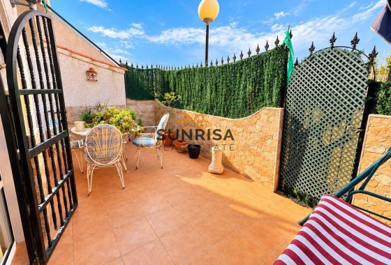 Bungalow · Herverkoop - Guardamar del Segura · El moncayo · Alicante · Spanje