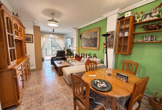 Bungalow · Herverkoop - Guardamar del Segura · El moncayo · Alicante · Spanje
